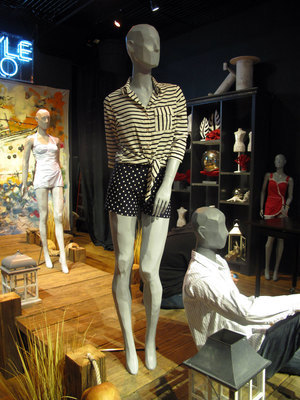 【玻璃鋼模特,定制模特,模特造型】價格,廠家,圖片,服裝展示道具,上海魯蘇精密機電-